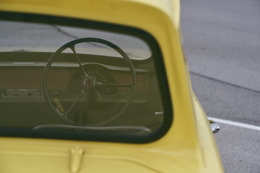 1971 Reliant Regal 330 steering wheel 1971 Reliant Regal 330 steering wheel