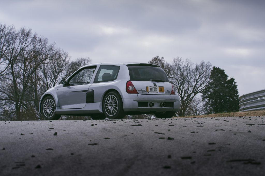 2002 Renault Clio V6 rear three-quarter 2002 Renault Clio V6 rear three-quarter