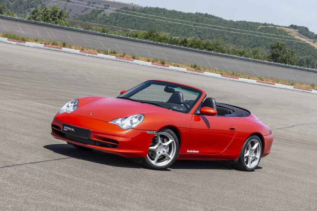 996 Cabriolet front three-quarter