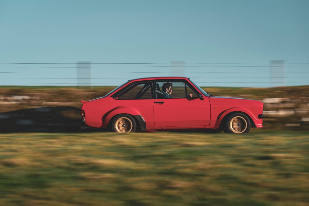 MST Mk2 side profile action