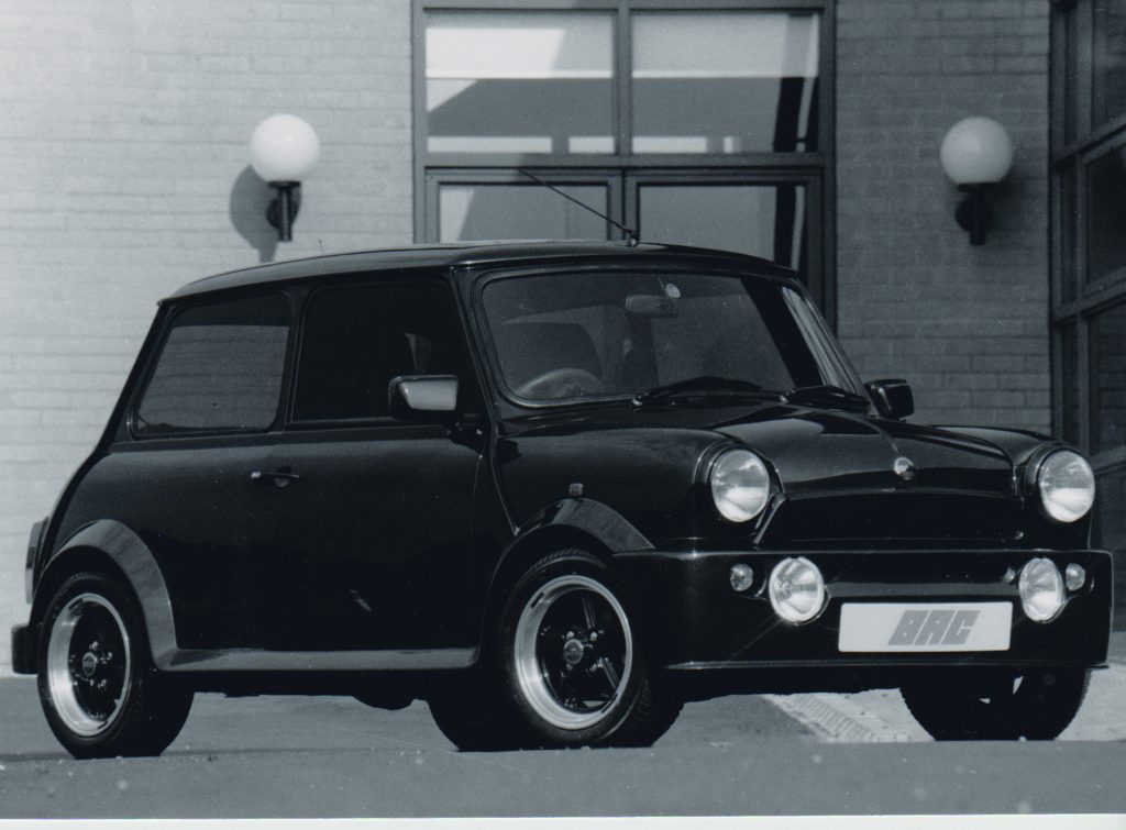 BAC Mini-30000 front three-quarter