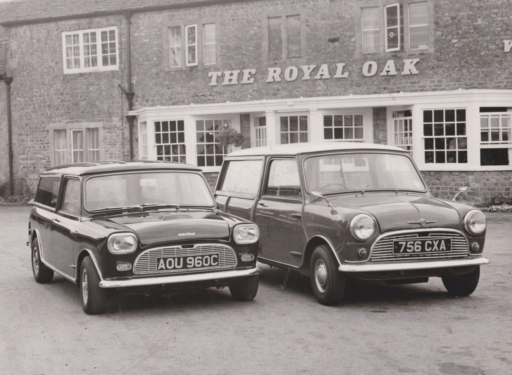 Minisprint Traveller front three-quarter