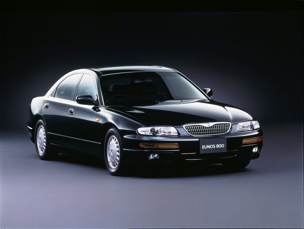 Mazda Xedos 9 front three-quarter
