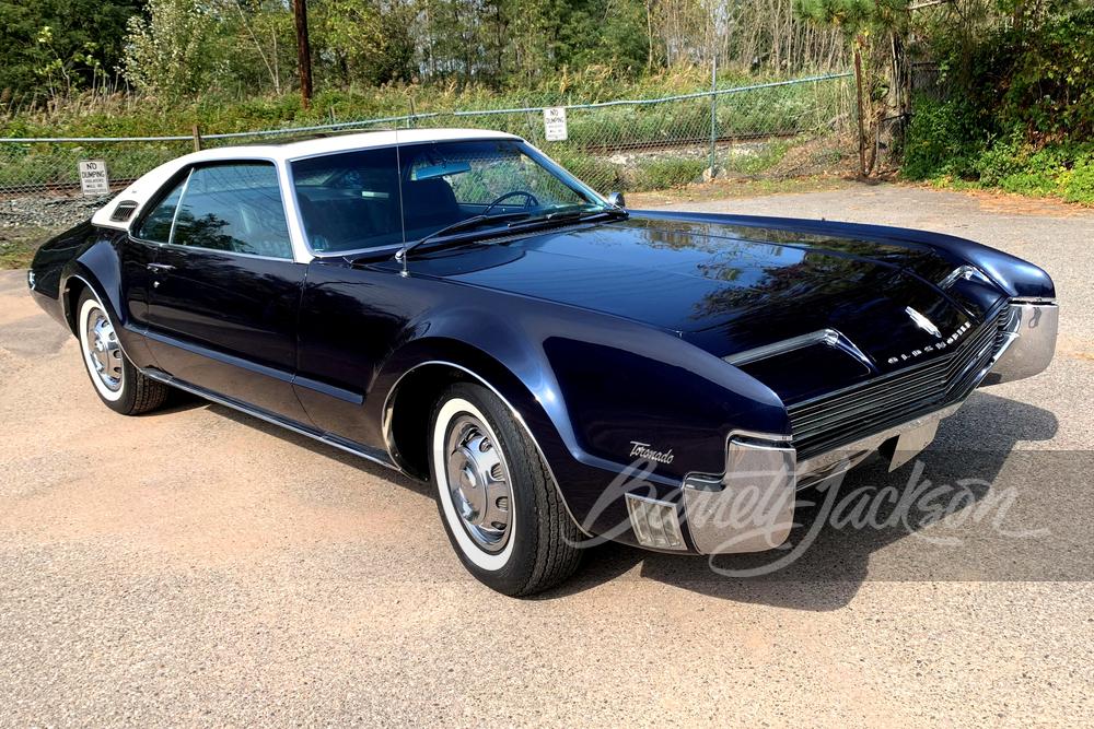 1966 Olds Toronado Sport Coupe front three-quarter