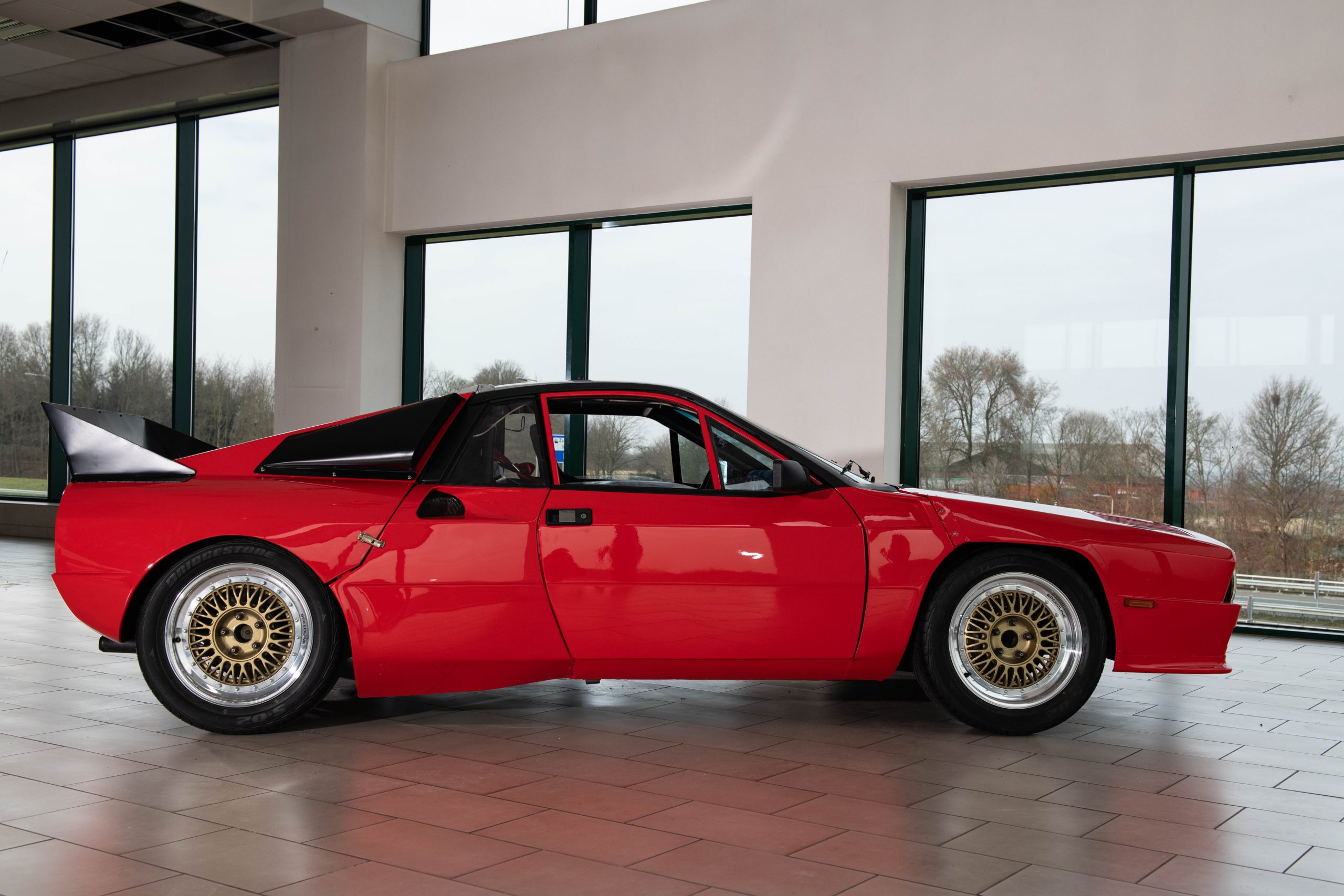 lancia-s-original-037-rally-prototype-acknowledges-abarth-s-engineering