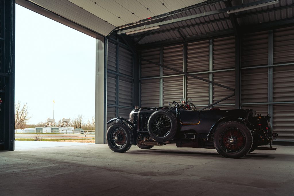 Blower Bentley side hangar