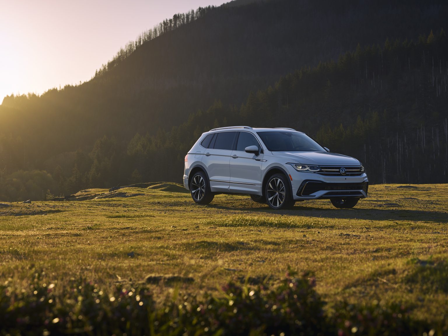 Tweaked 2022 VW Tiguan gets brightereyed and more luxurious Hagerty