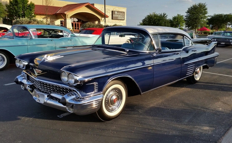 1958 Cadillac Series 62 01