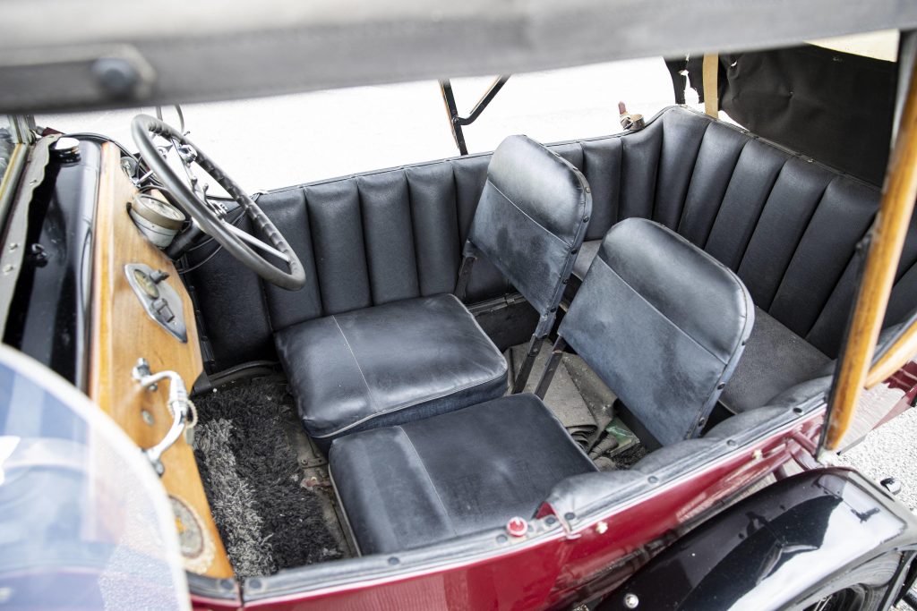 1925 Seal 980CC Motorcycle interior