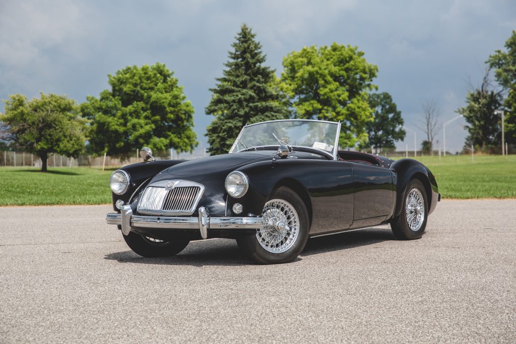 1957 MG MGA 1500 Roadster front three-quarter