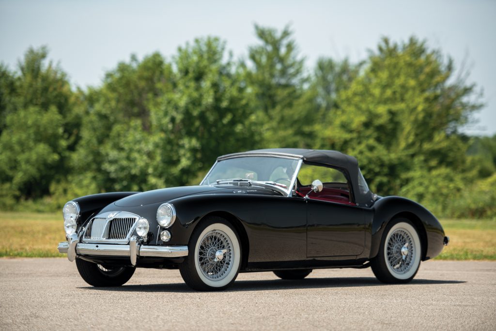 1962 MG MGA 1600 Mk II Roadster front three-quarter