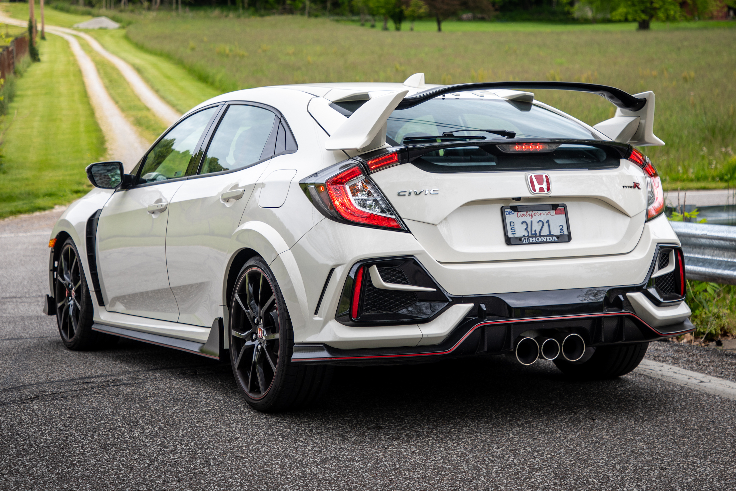 2020 Honda Civic Type R rear three-quarter detail