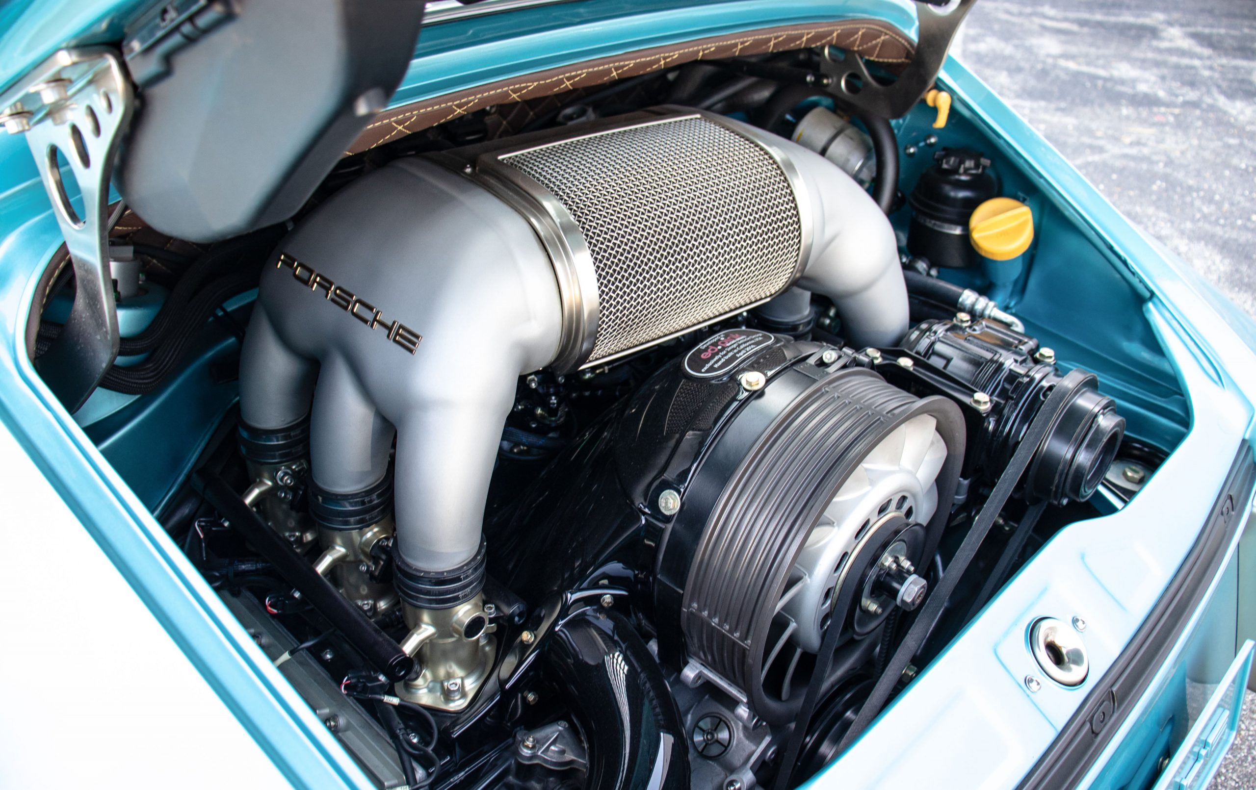 Porsche Singer reimagination car engine