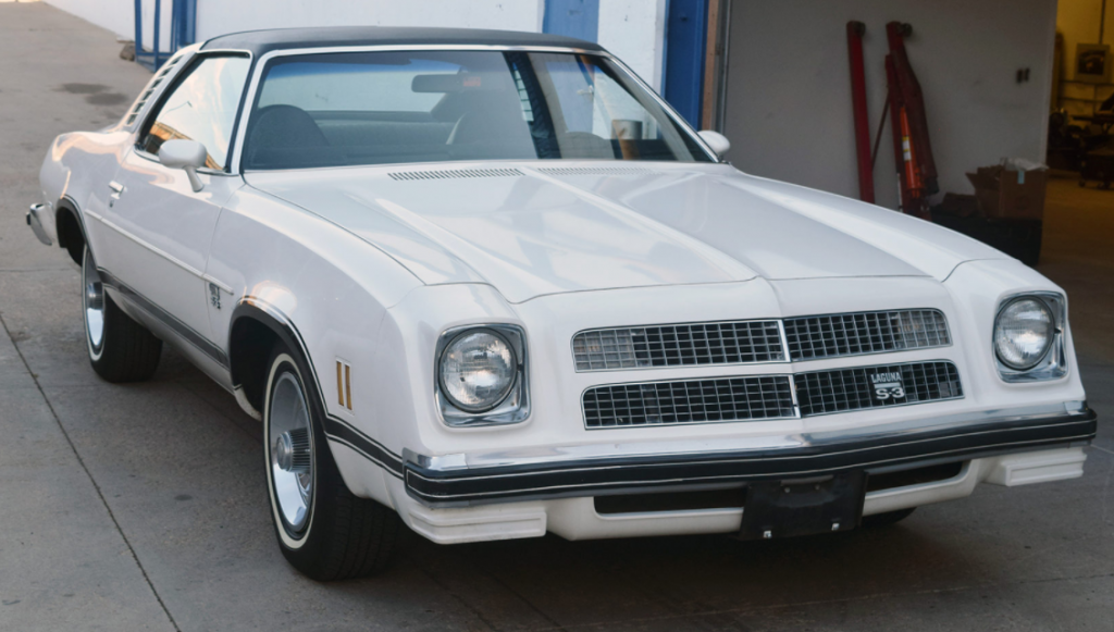 Chevelle Laguna front three-quarter