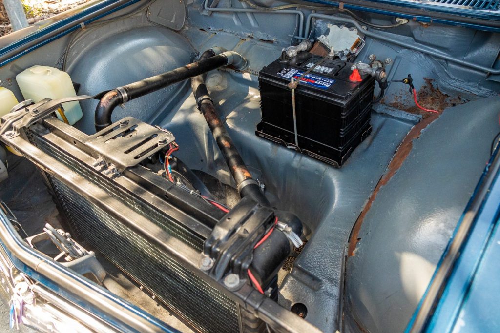 Corvair lakewood v8 frunk Corvair lakewood v8 frunk