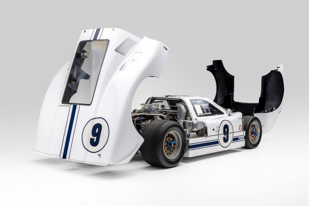 1967 Ford GT40 MK IV Body panels open 1967 Ford GT40 MK IV Body panels open