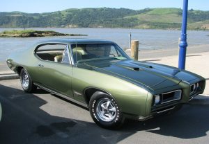 1968 Pontiac GTO - full from passenger side / green