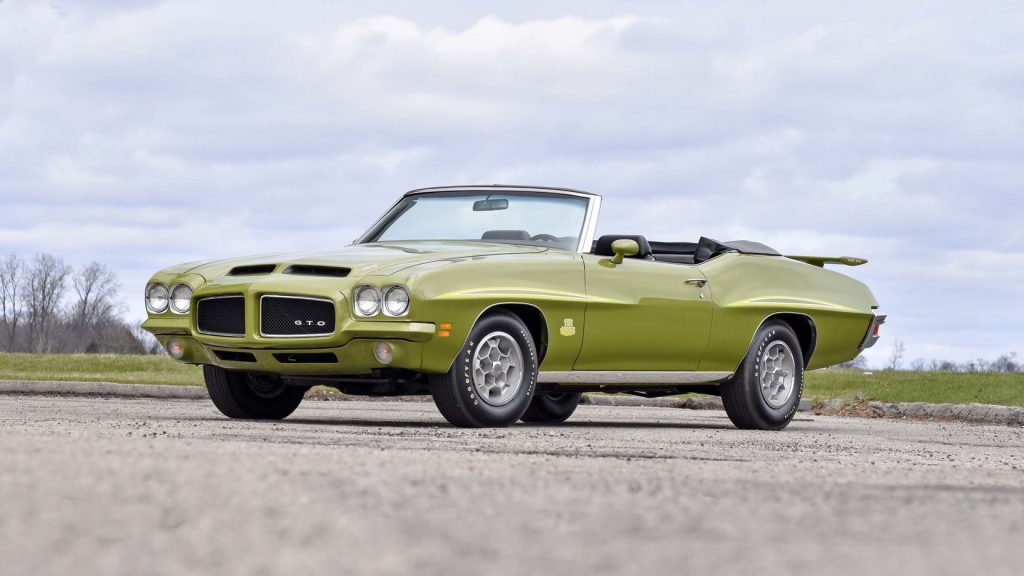 1971 Pontiac GTO Judge Convertible front three-quarter