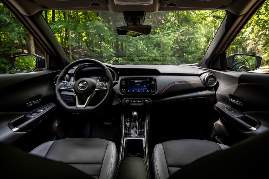 Nissan Kicks interior