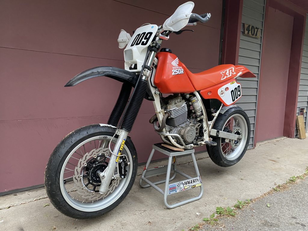 XR250R supermoto