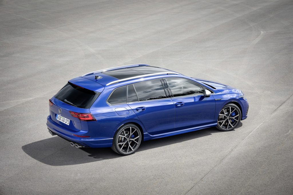 Volkswagen Golf R Estate rear three quarter