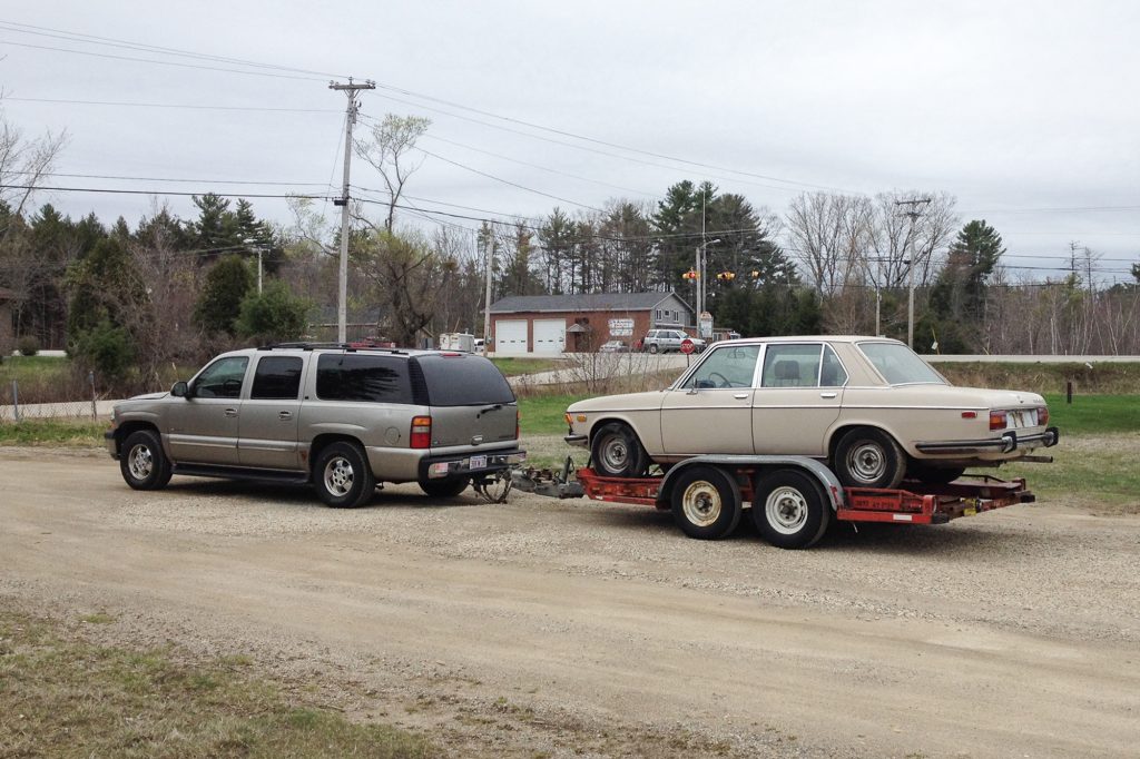 suburban towing uhaul trailer