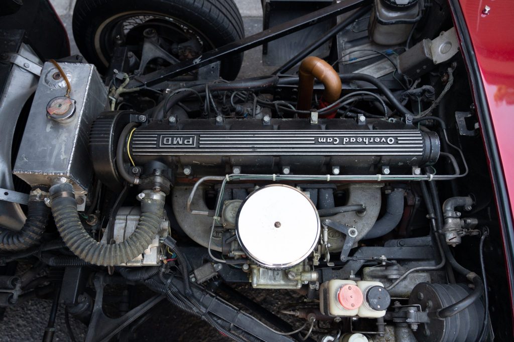 1963 Jaguar XKE pontiac swap engine compartment