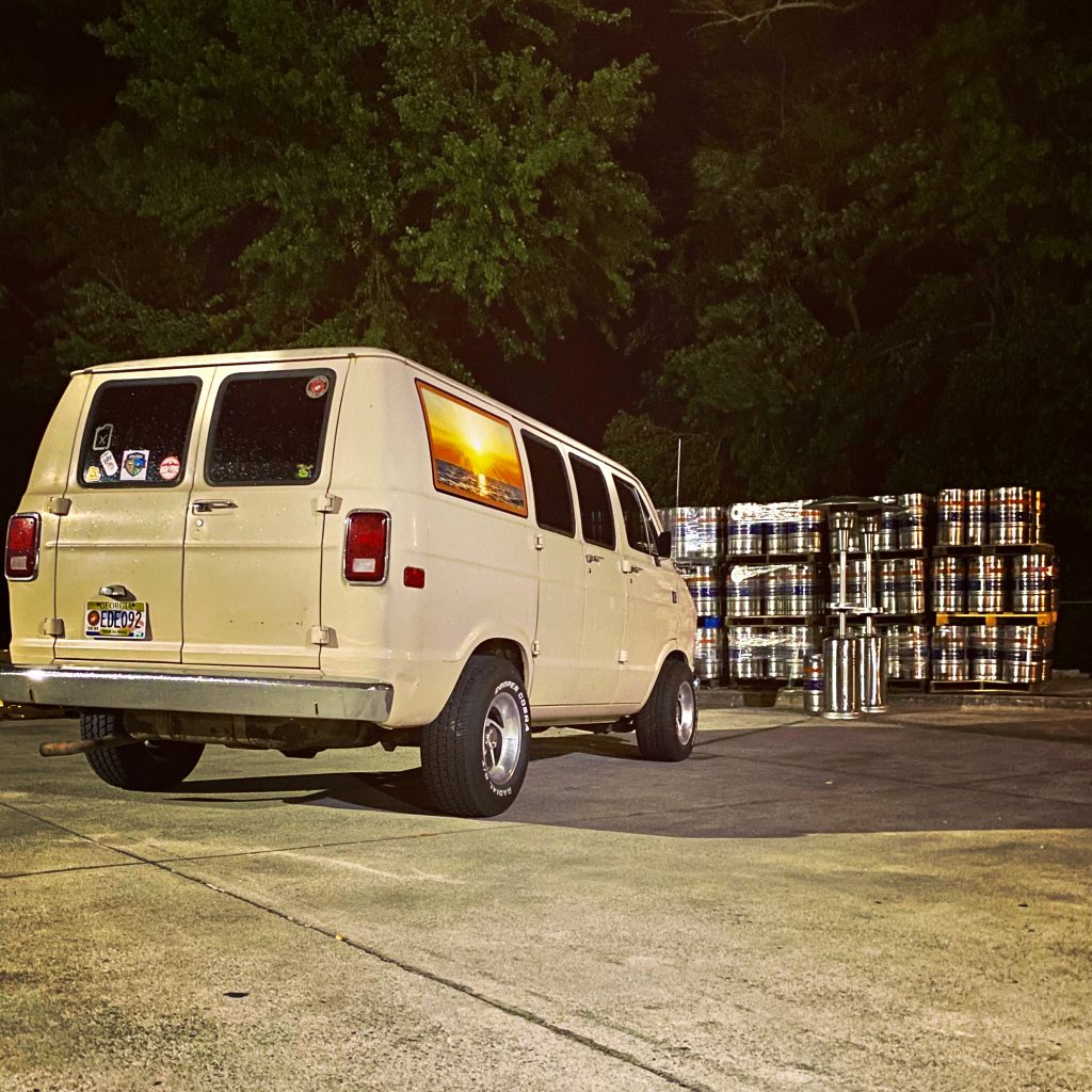 Vintage Van rear three-quarter night