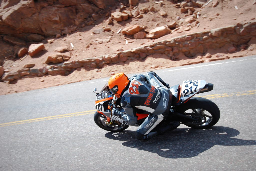 2012 pikes peak international hill climb motorcycle