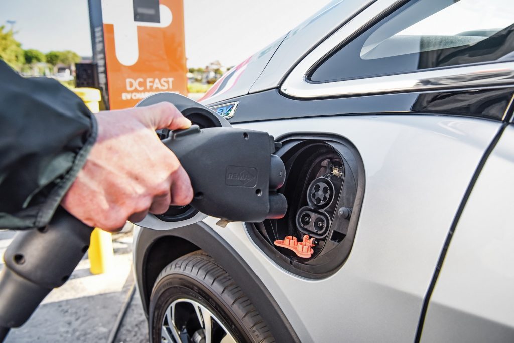 2018 Chevrolet Bolt EV charging connection