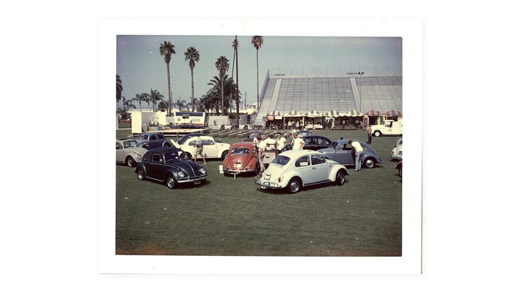 VW Beetle "The California Looker" DKP CA meetup