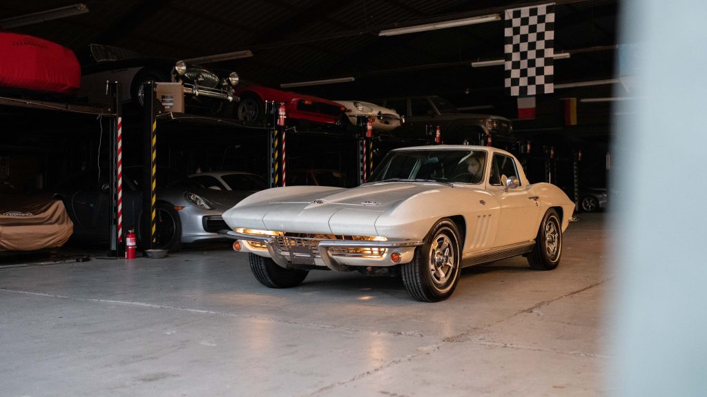 Leslie Sisco's 1966 Chevrolet Corvette