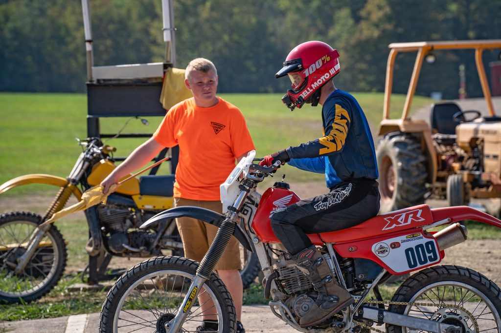 Kyle Smith dirt track start liine