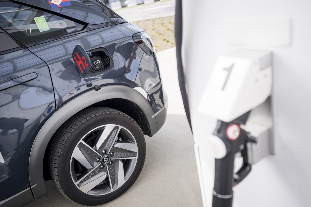 ENERGY HYDROGEN CHARGING STATION