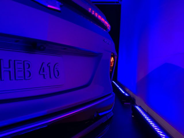 2023 Cadillac Lyriq peekaboo taillight