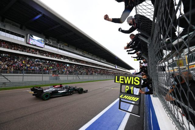 Hamilton 100th win