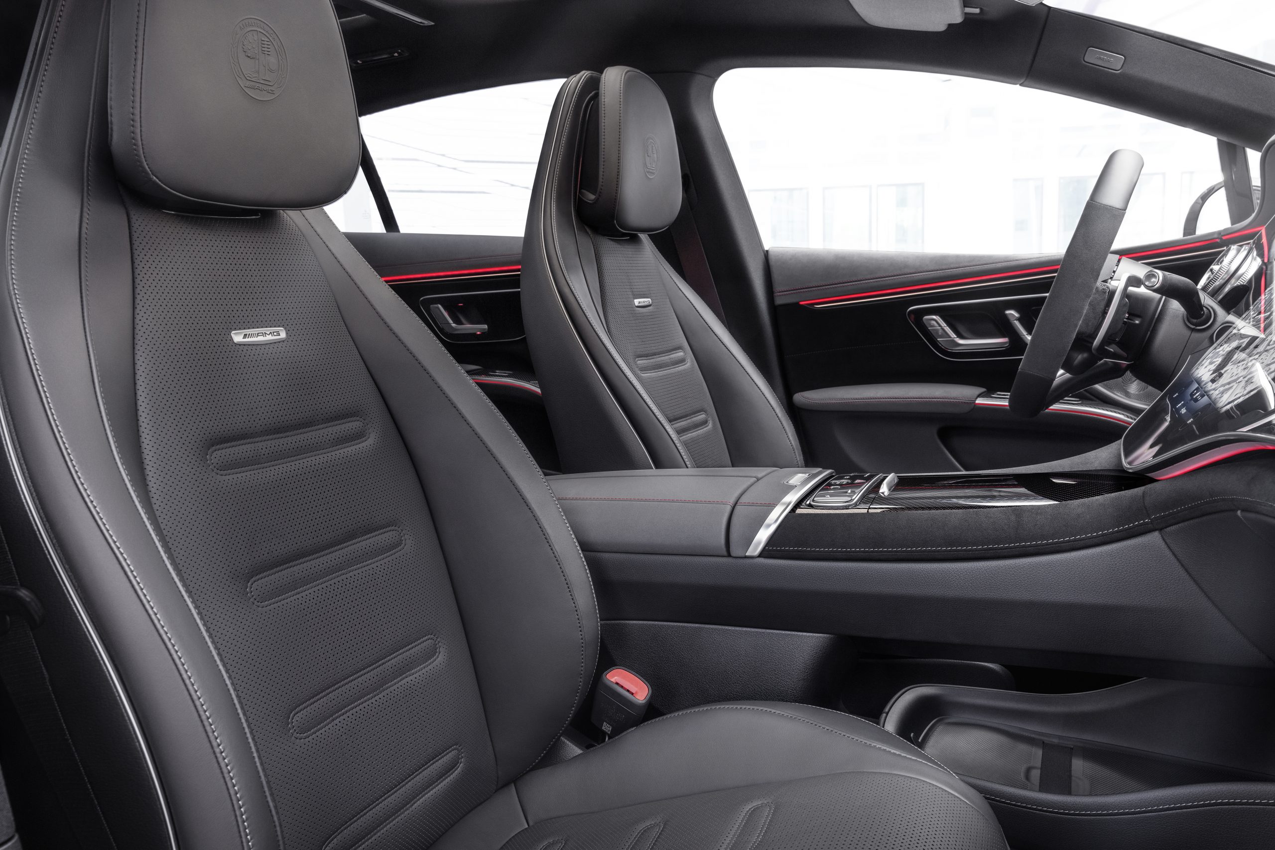 2021 Mercedes-AMG EQS 53 interior front seats