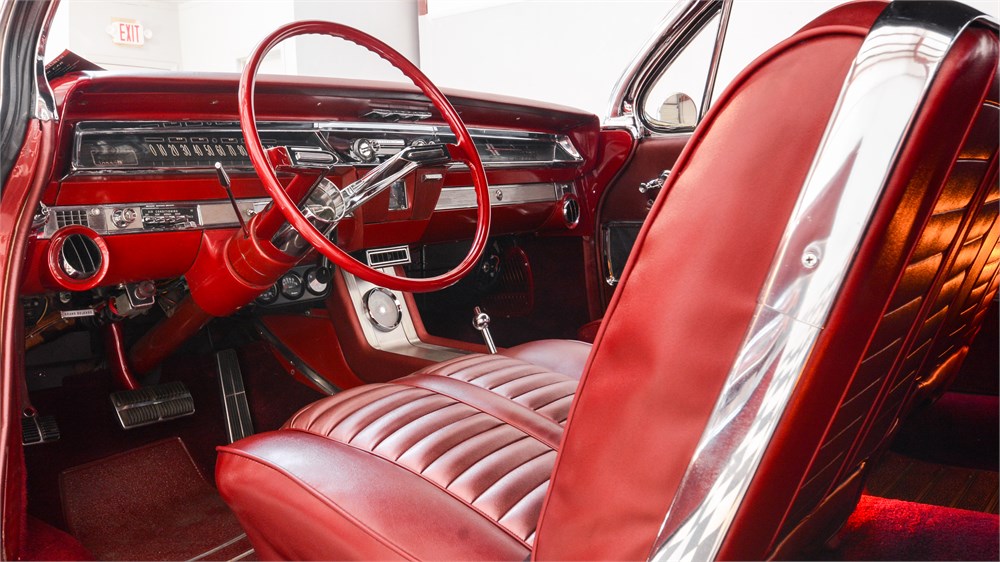 Starfire convertible interior