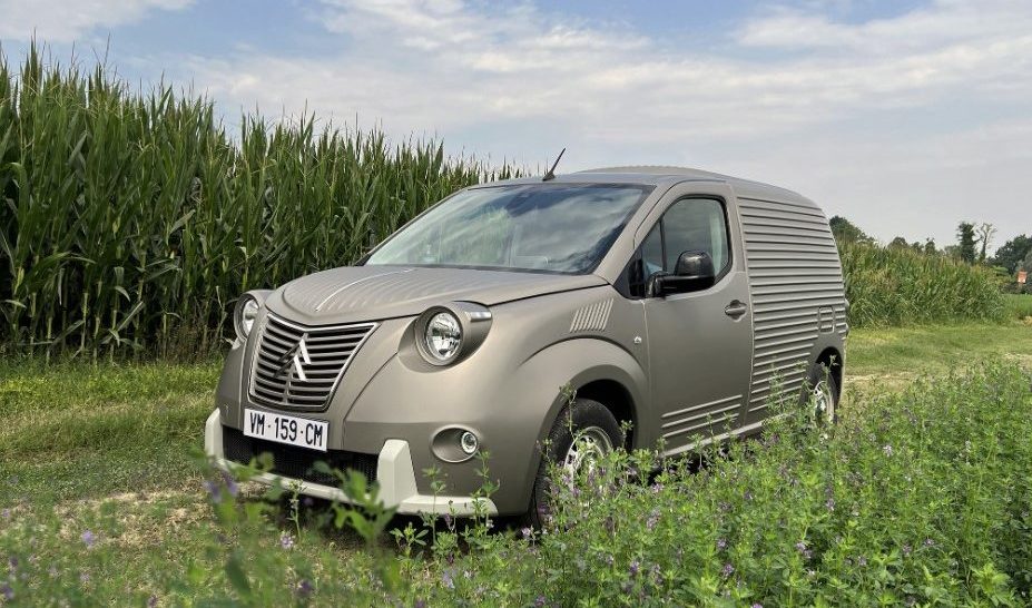 【piccolo】J.R.D. 106 P CITROEN FOURGON New Citroën Fourgonette van is retro design done right - Hagerty Media