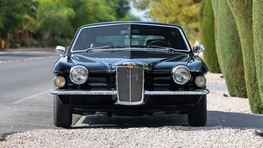 Stutz Blackhawk I front