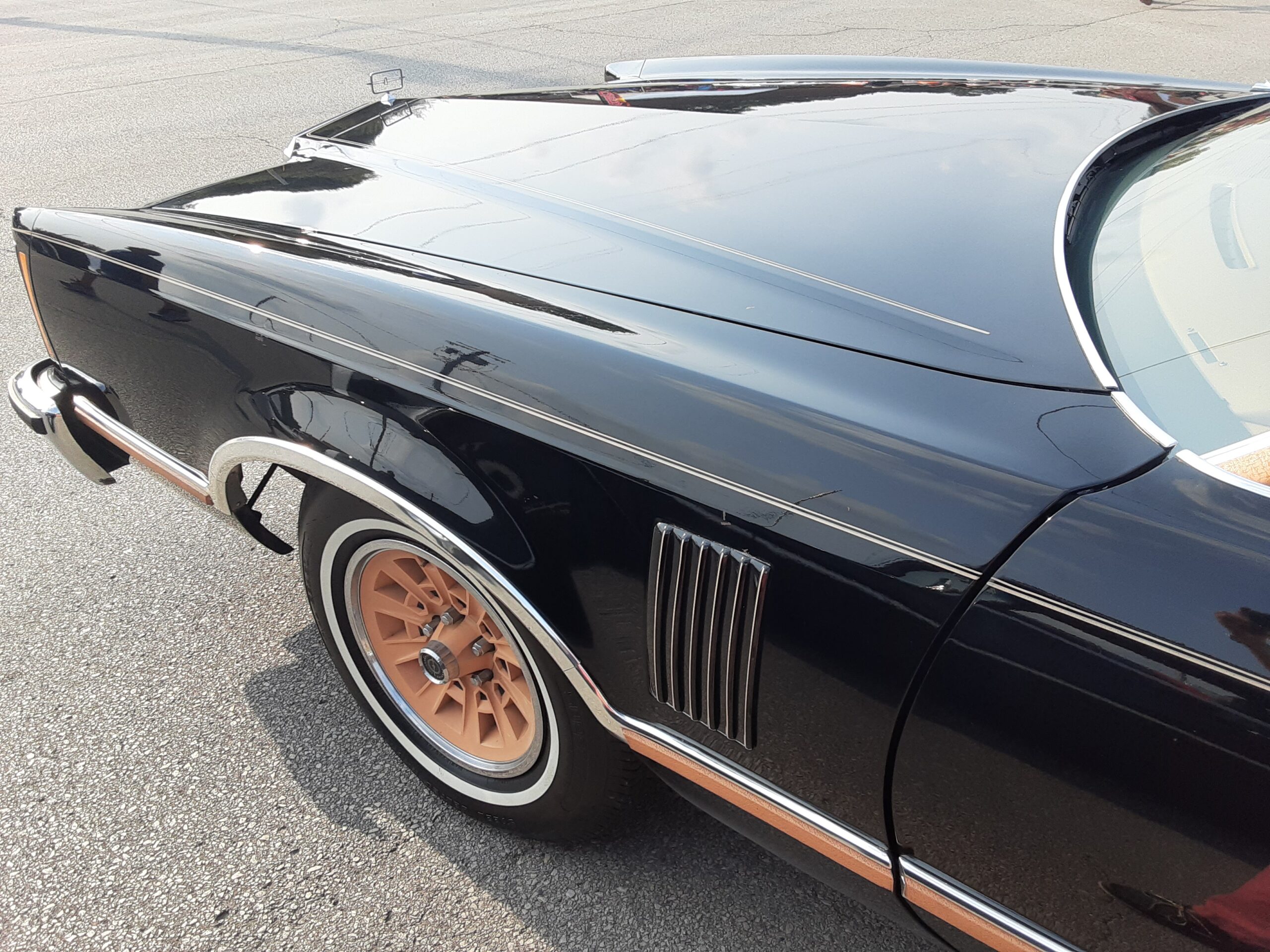 1978 Ford Thunderbird with Sports Decor Group: 