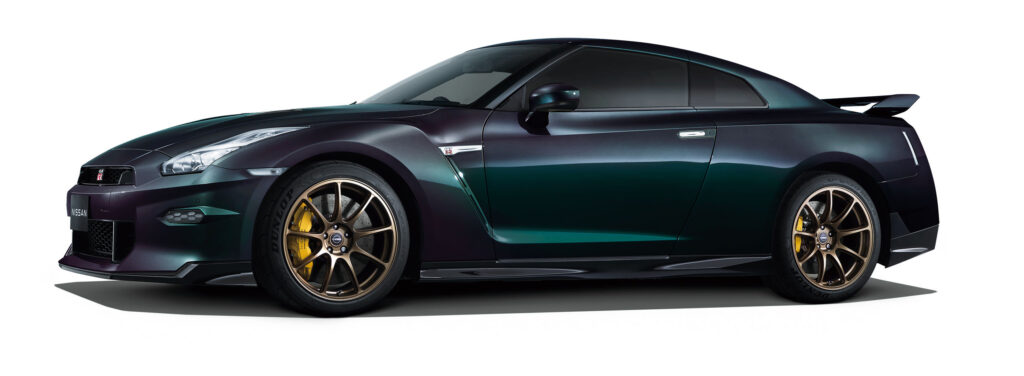 2025 GT-R Debuts in Japan With New Blue Interior, Collectible