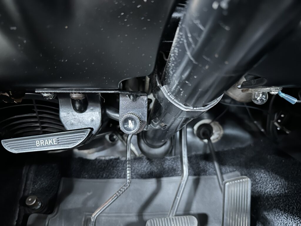 1965 Ford Mustang fresh air knob