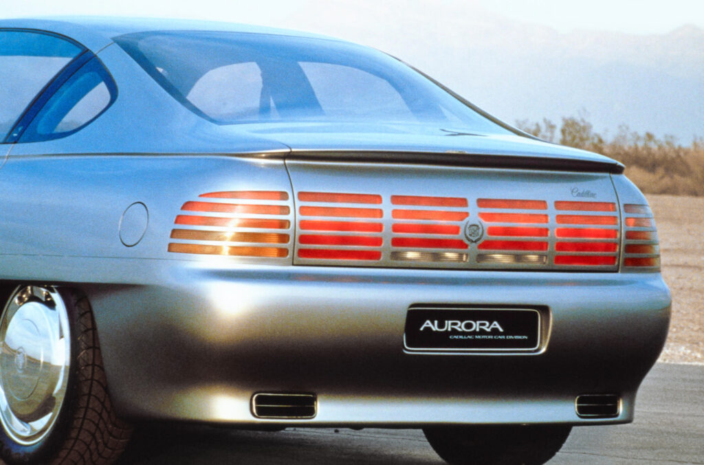 Cadillac Aurora Concept rear
