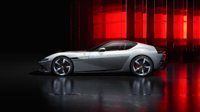 Ferrari V12 Cylindri silver side profile