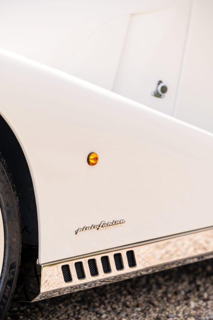 Morgan Midsummer pininfarina badge