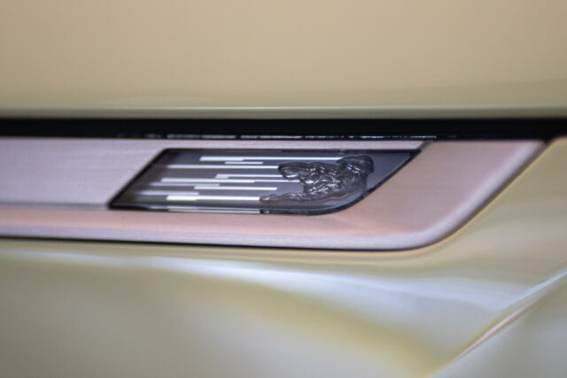Cadillac Sollei Concept door detail