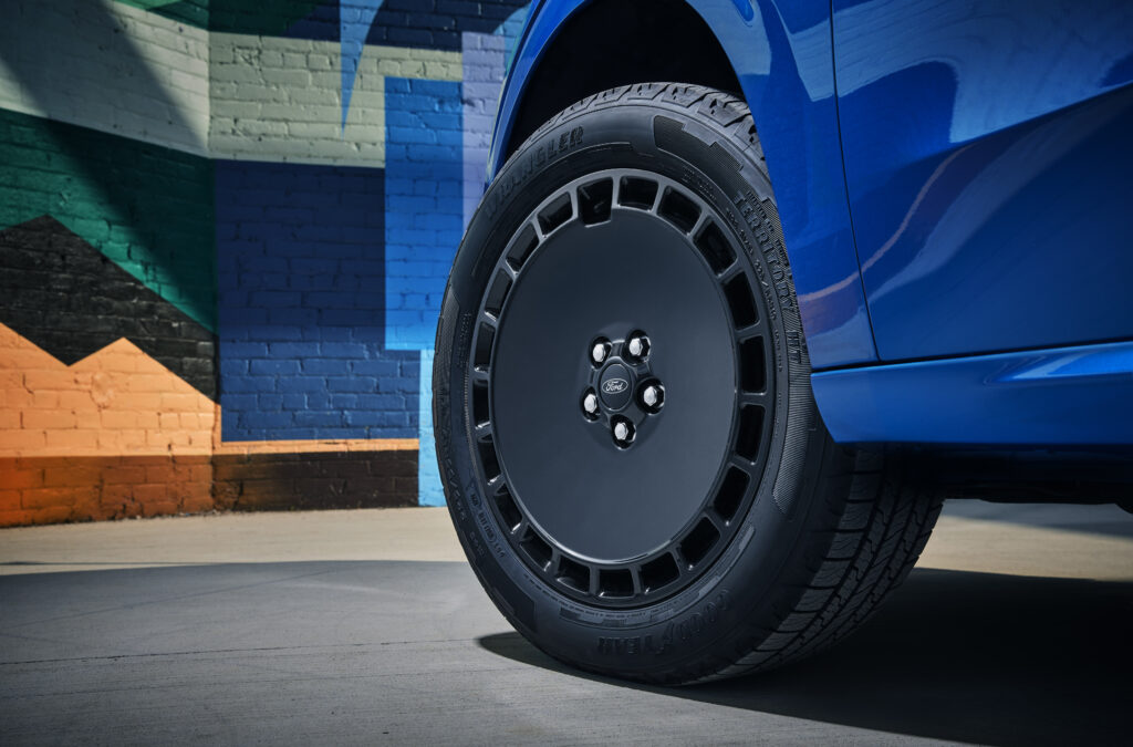 2025 Ford Maverick Lobo wheel aerodisc