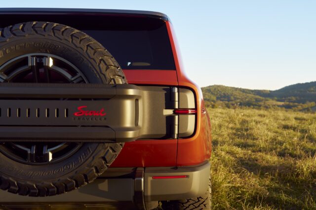 Scout Traveler taillight side