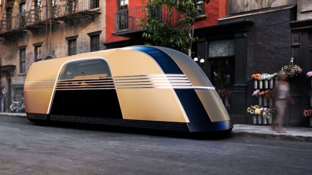Robovan front